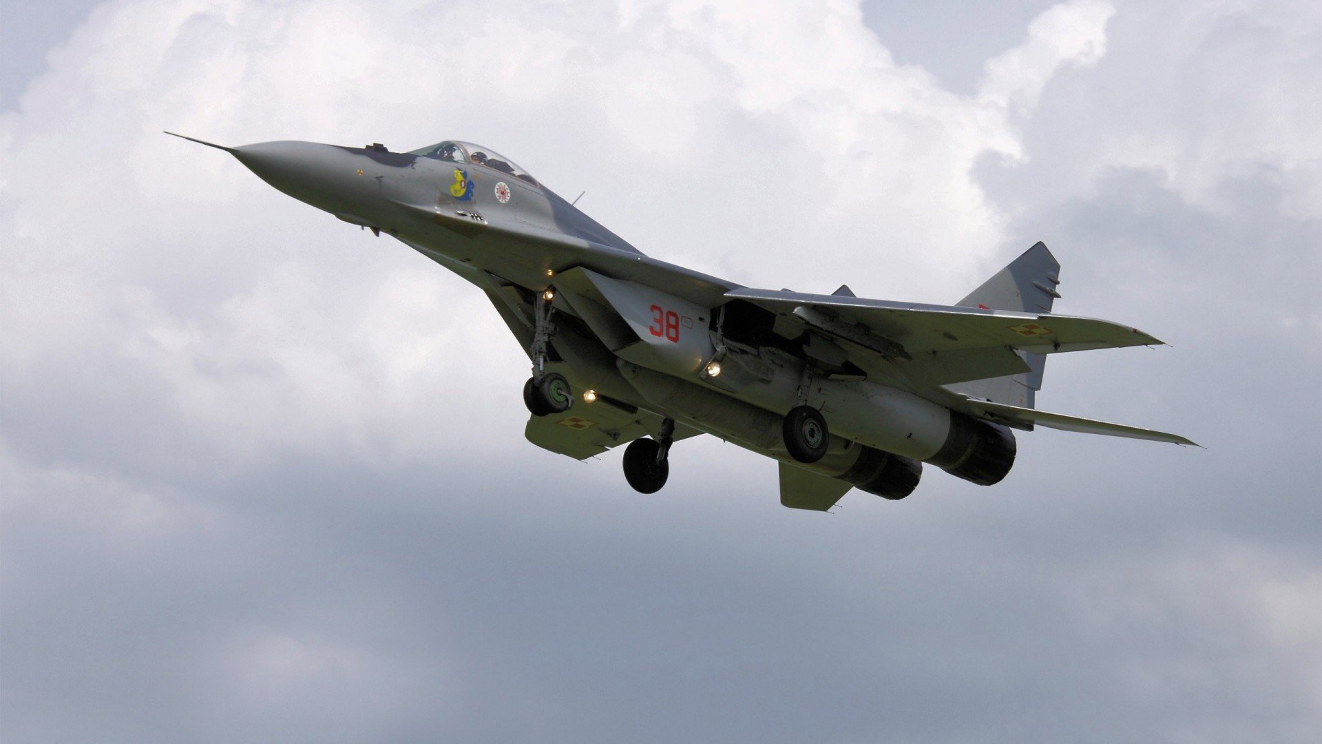 九游官网主页-全球极限飞盘巡回赛，空中快递追逐梦想，极限飞盘世界飞盘联合会的英文简称是什么