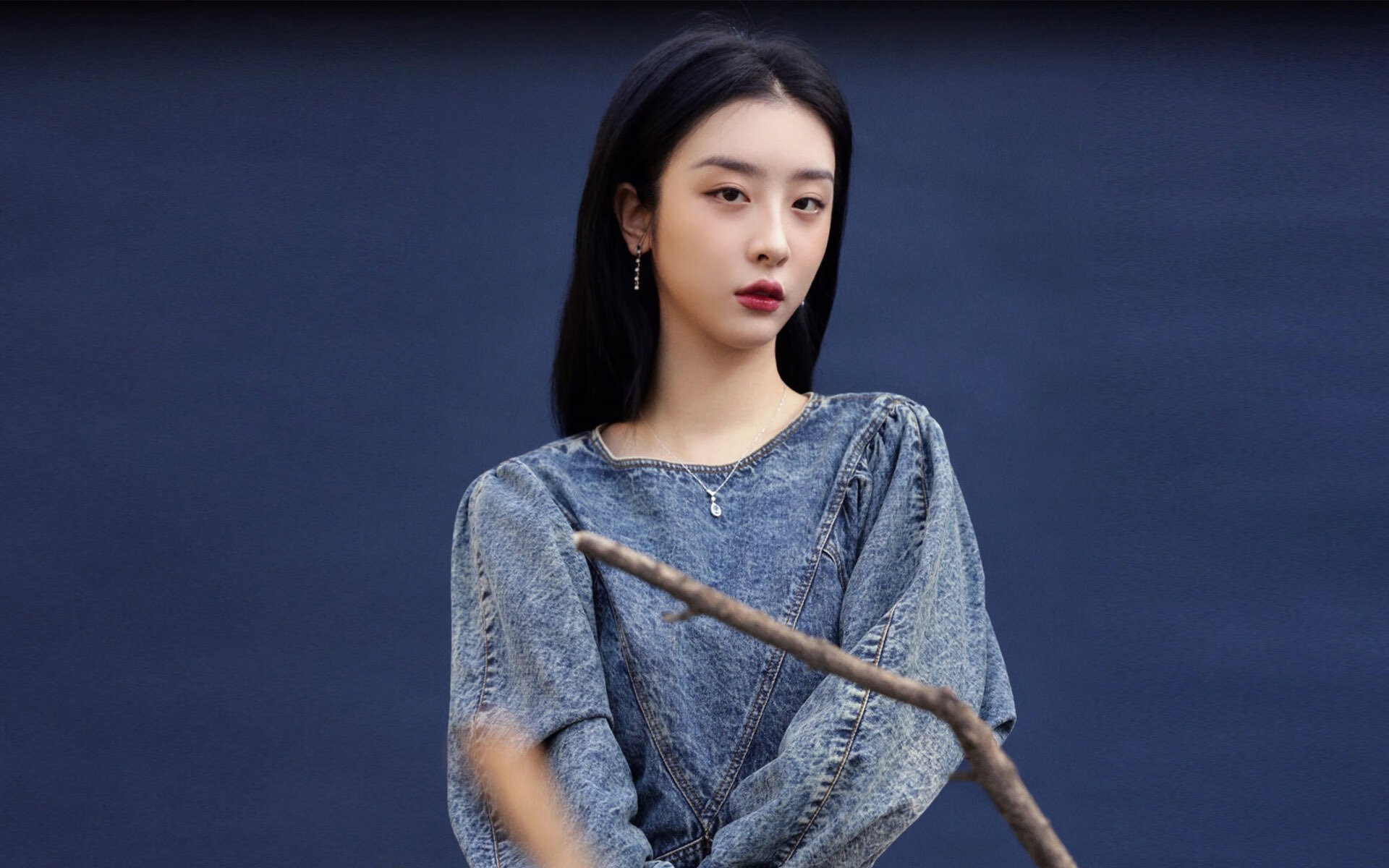 荷兰女足在预选赛中以0-2不敌德国，未能晋级巴黎奥运会，荷兰女足比赛结果