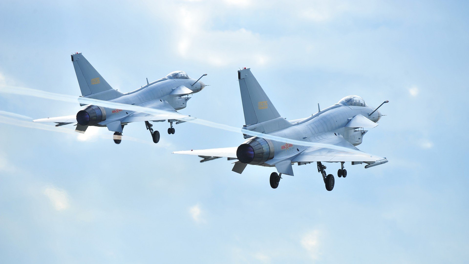 九游下载中心-巴塞罗那再度展现强大实力，积分榜上继续紧追领先者，巴塞罗那厉害吗