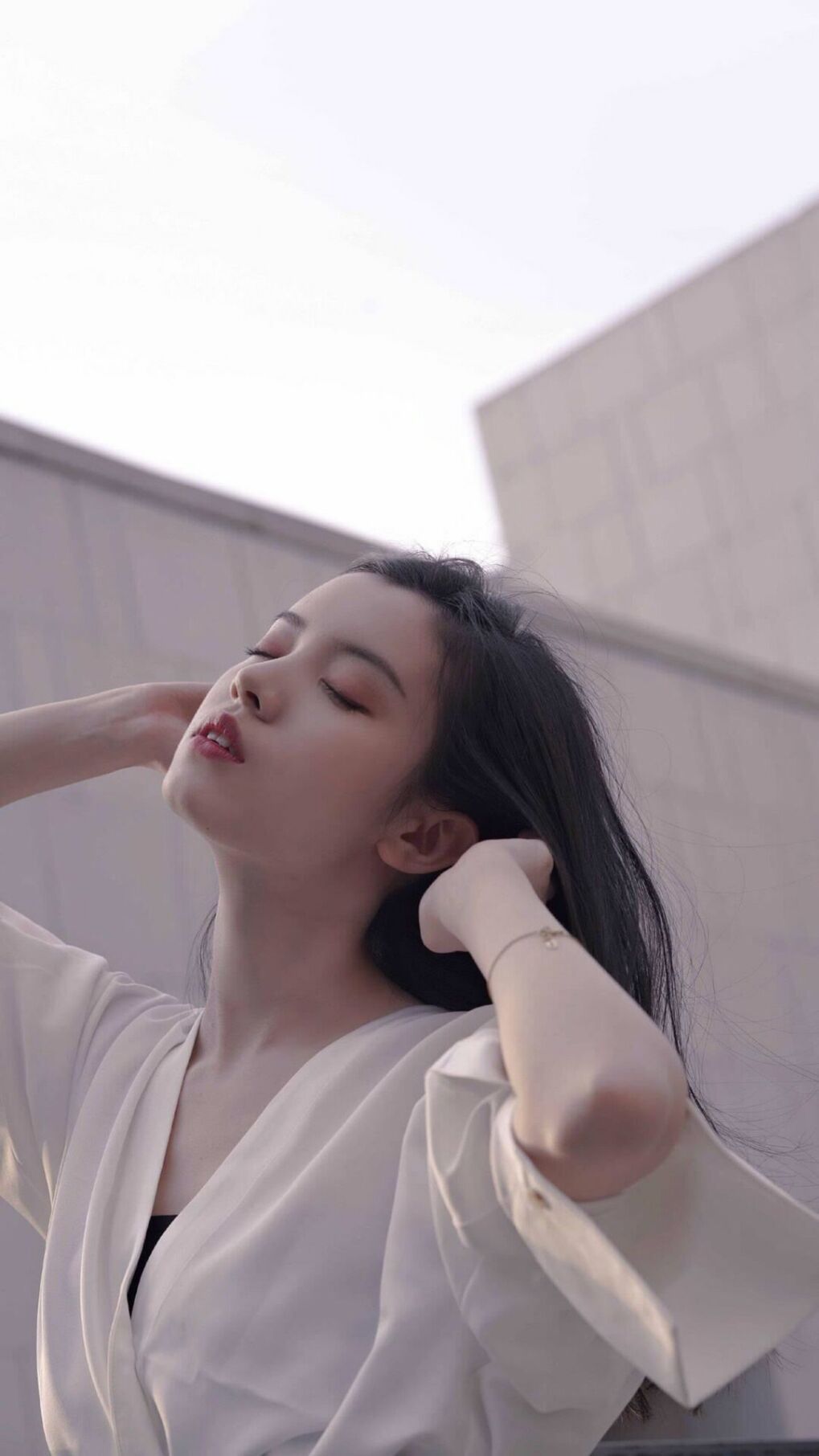 篮球比赛引入现场战术字幕便于观众理解，篮球比赛入场礼仪